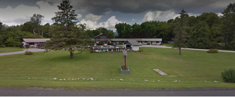 The Chalet Motel Manchester Exterior photo